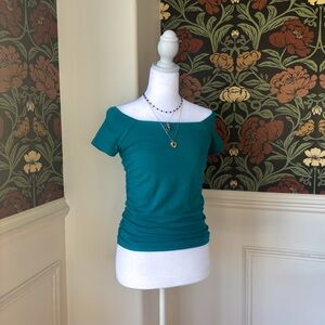Off Shoulder Side Cinch Top 💚💙
